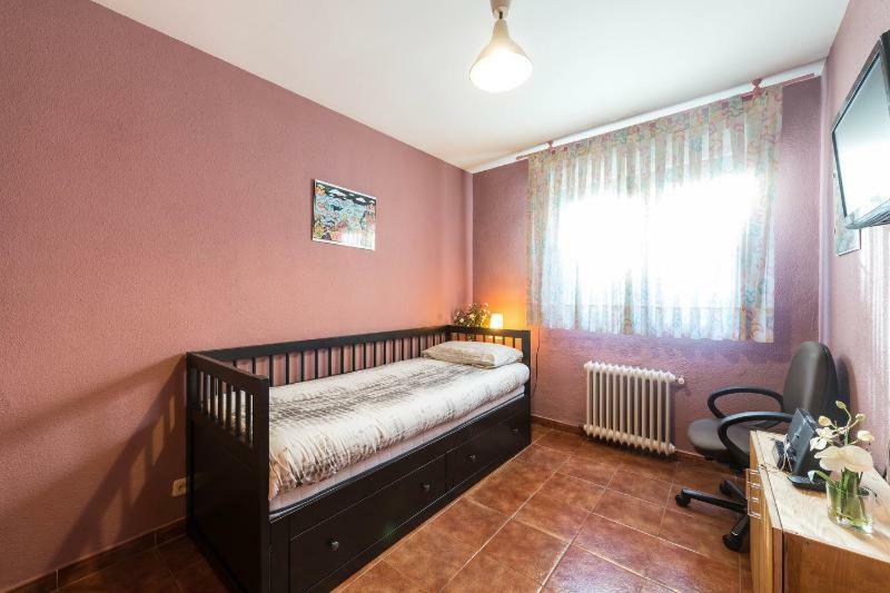 マドリードVivienda Familiar Con Jardin Junto A Ifemaアパートメント エクステリア 写真