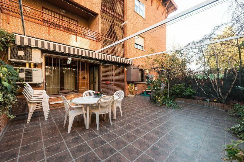 マドリードVivienda Familiar Con Jardin Junto A Ifemaアパートメント エクステリア 写真