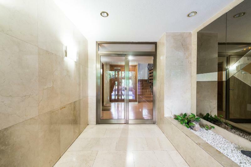 マドリードVivienda Familiar Con Jardin Junto A Ifemaアパートメント エクステリア 写真