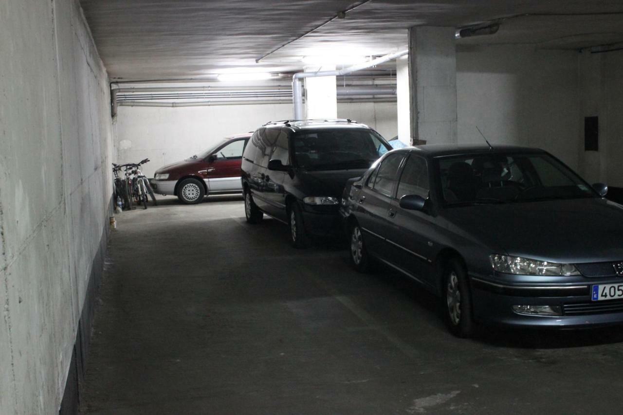 マドリードVivienda Familiar Con Jardin Junto A Ifemaアパートメント エクステリア 写真