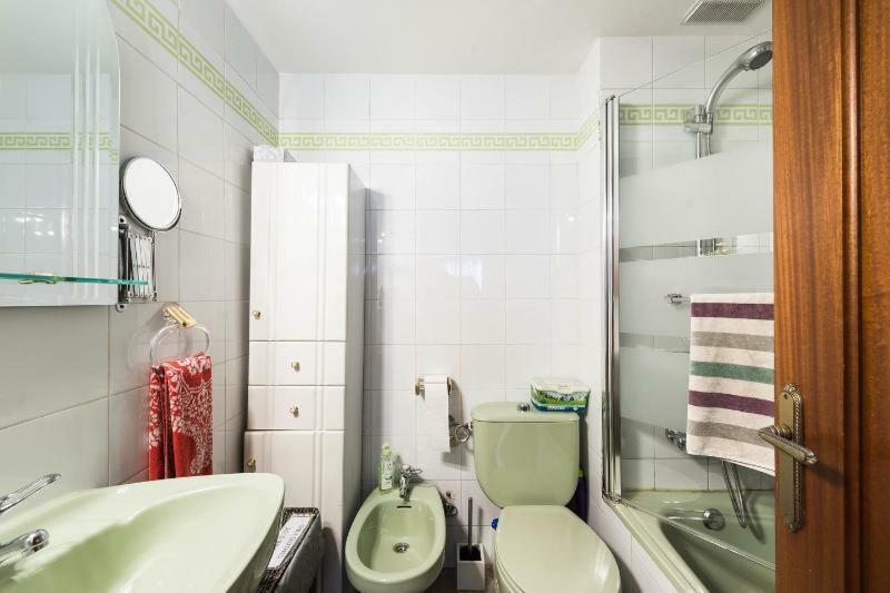 マドリードVivienda Familiar Con Jardin Junto A Ifemaアパートメント エクステリア 写真