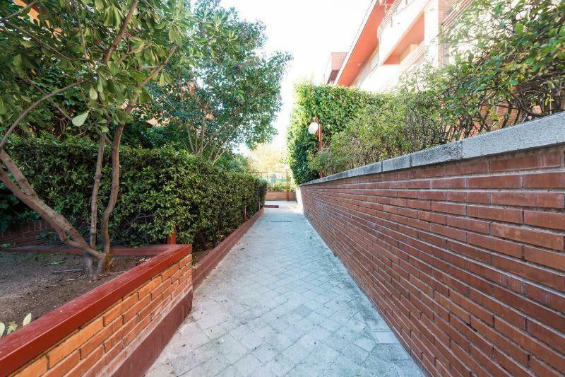 マドリードVivienda Familiar Con Jardin Junto A Ifemaアパートメント エクステリア 写真